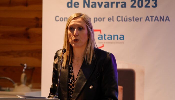 ATANA otorga el Premio CIO de Navarra 2023 a Victor Lizarraga, Director de Estrategia y Transformación Digital en Helvetia Seguros