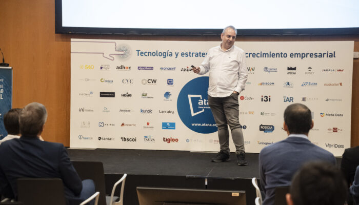 La cuarta edición del Foro & Developers Challenge Navarra de Seguridad Digital ha reunido a más de 120 personas en Baluarte