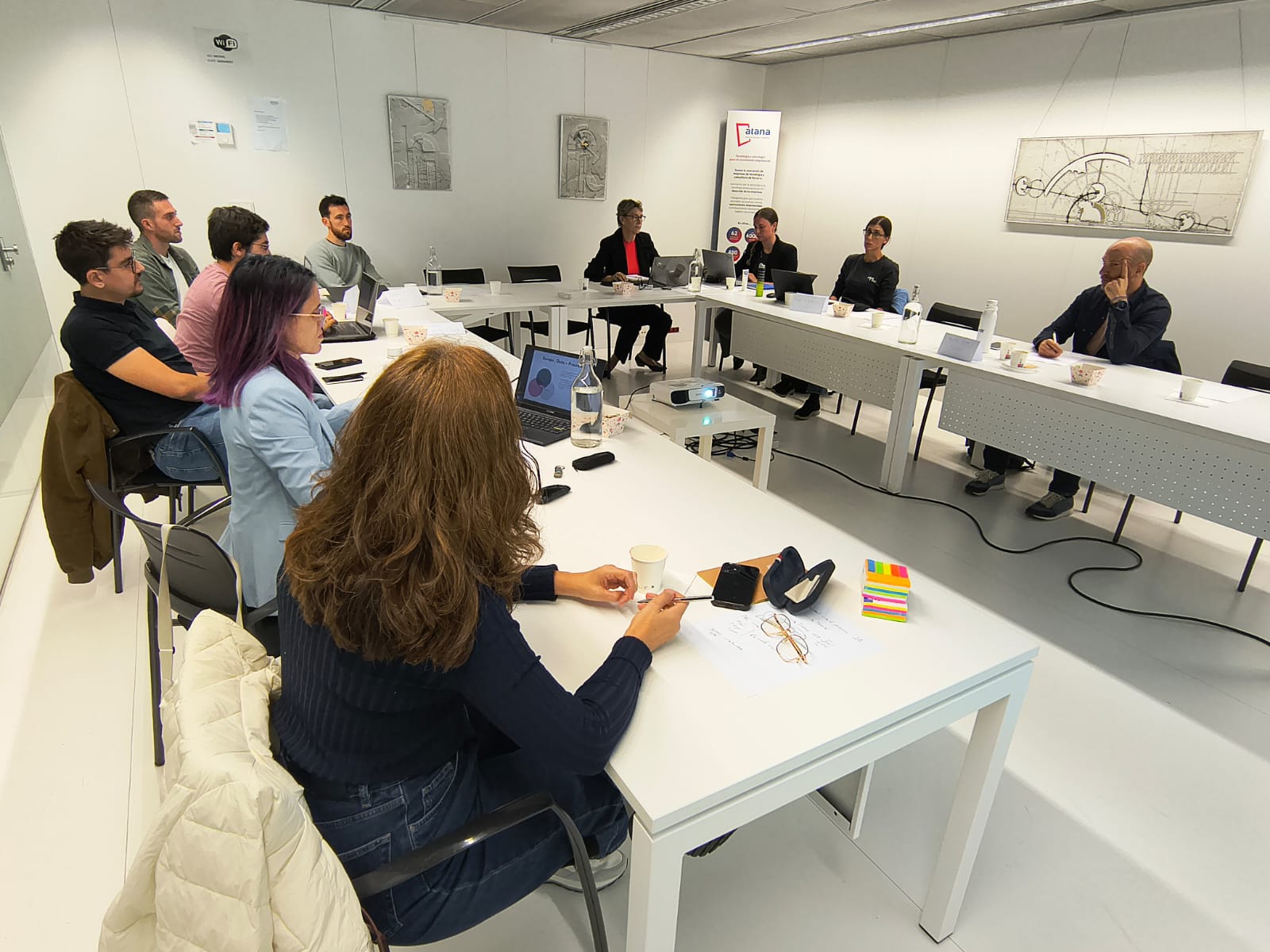 Sesión Lidera – Impulsa tu startup con datos y tecnologia