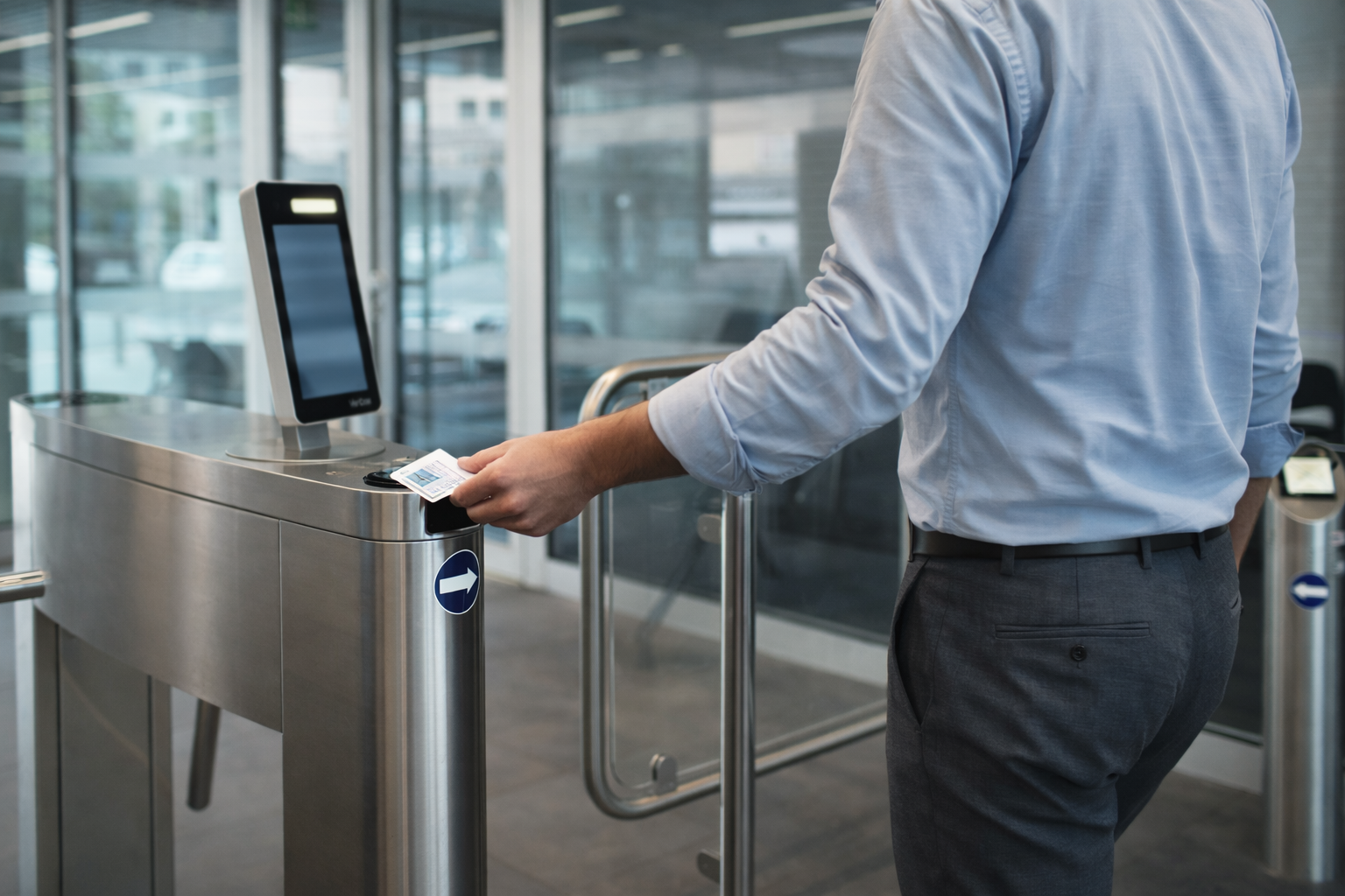control-accesos-torno-rfid-navarra