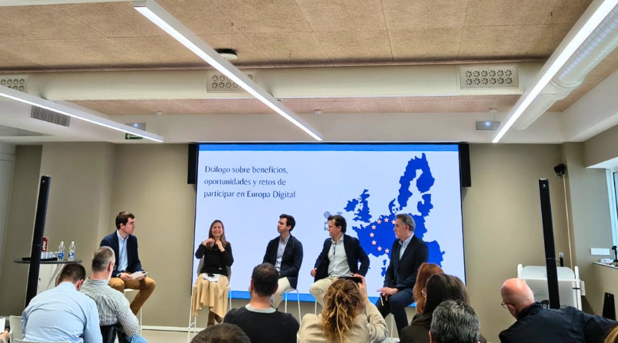 ATANA asiste a la jornada sobre financiación europea en transformación digital organizada por el Polo IRIS