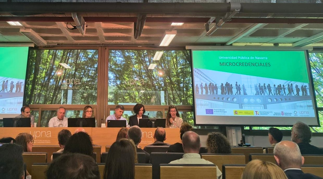 ATANA participa en el acto de cierre del proyecto de microcredenciales universitarias de la UPNA