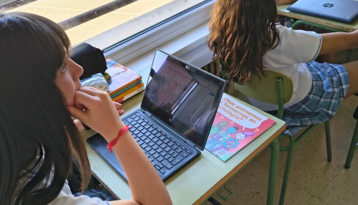 ATANA acerca las vocaciones STEM al alumnado del Colegio Santa Luisa de Marillac de Barañáin